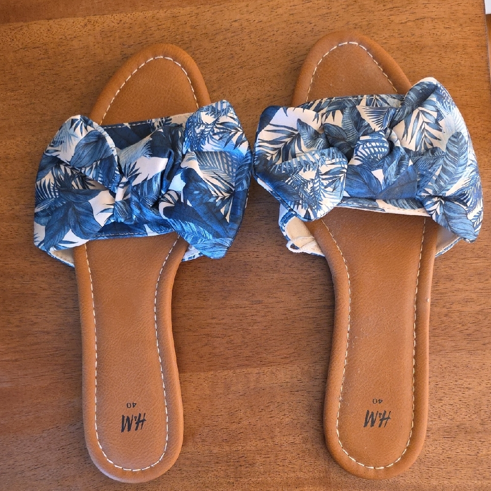 H&M Tropical Blue and White Women's Sandals